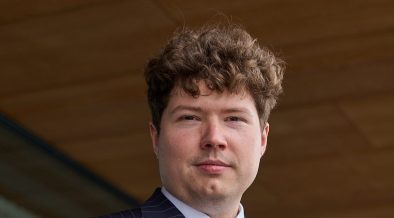 Sztuczna inteligencja w kancelariach. Nowe dane z Raportu LegalTech 2025.