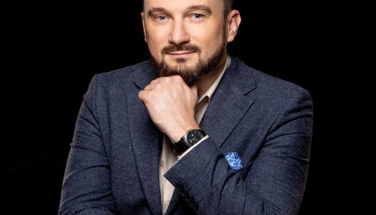 „Zatrudnili” asystenta AI w firmie - inni pracownicy go uwielbiają Czy proces automatyzacji jest dla polskich firm łatwy?