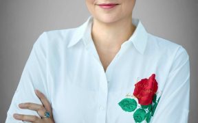 szycie-wraca-do-lask-popularne-hobby-polakow-ktore-laczy-potrzebe-tworzenia-relaks-i-technologie